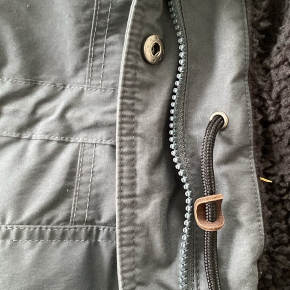 Eddie Bauer insulated winter coat - Picture 7 of 7